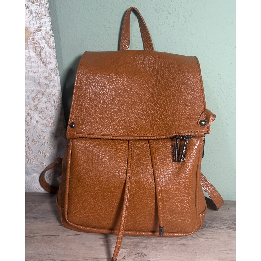 Roberta M Backpack Womens OS Brown Pebbled Leather Made in Italy Drawstring Flap